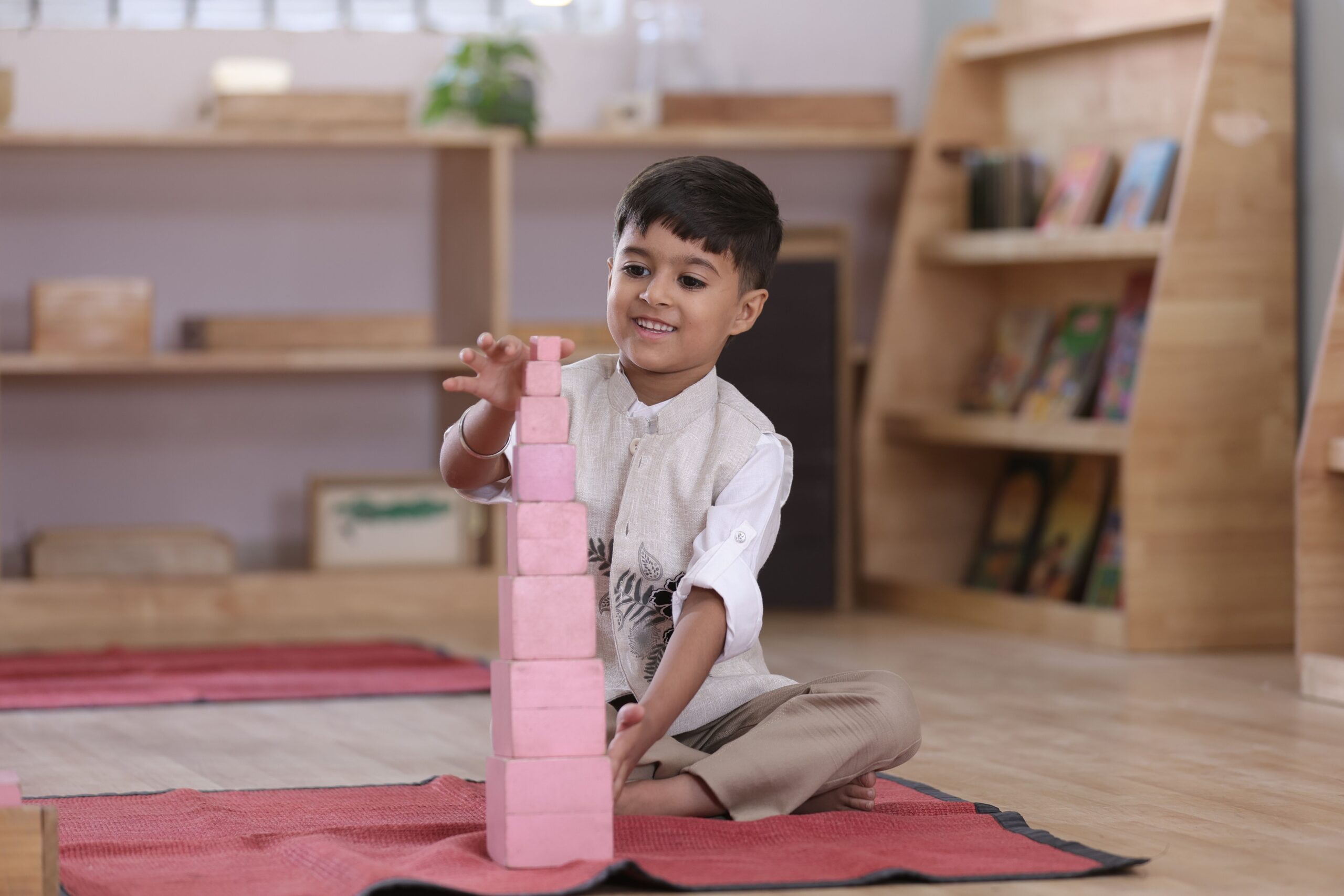 องค์ประกอบสำคัญของมอนเตสซอรี่ หลักสูตร ที่นำไปใช้ในบ้านได้