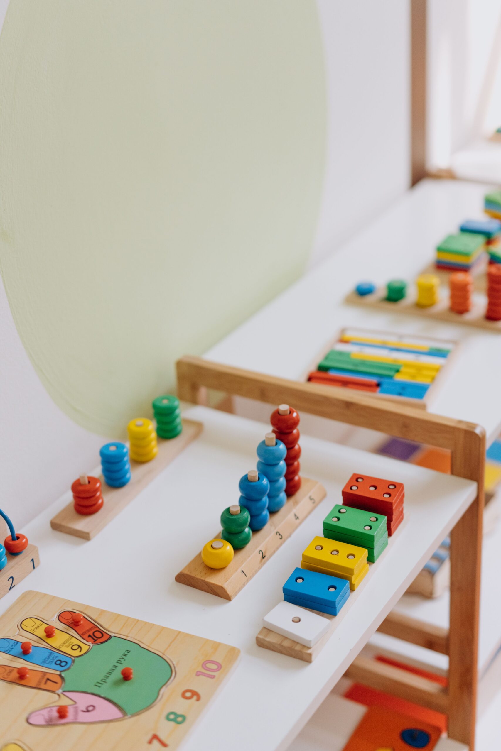 คำถามที่พบบ่อยเกี่ยวกับ ของเล่น montessori